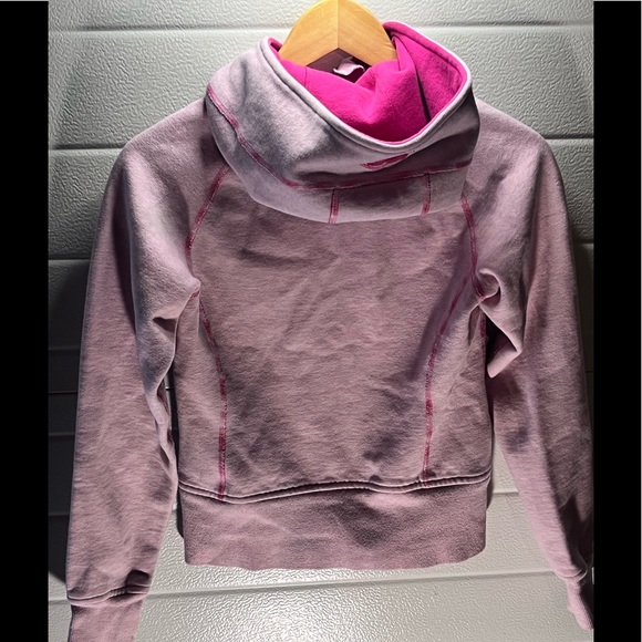 Rare Vintage limited Edition - Lululemon Scuba Hoodie - Size 2 - Passion Pink - Picture 9 of 10